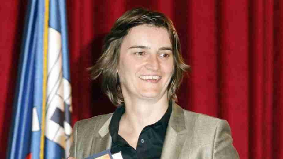 Brnabić: Prihvatam Palmin poziv, posetiću Jagodinu 1