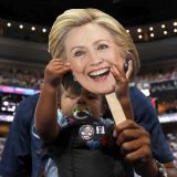 Hilari se "odlepila" od Trampa 12