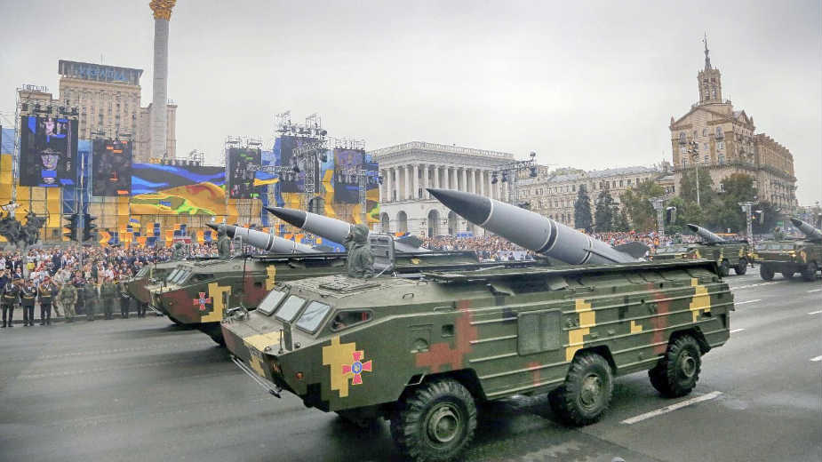 Lavrov upozorio Kerija na "provokacije" Kijeva 1