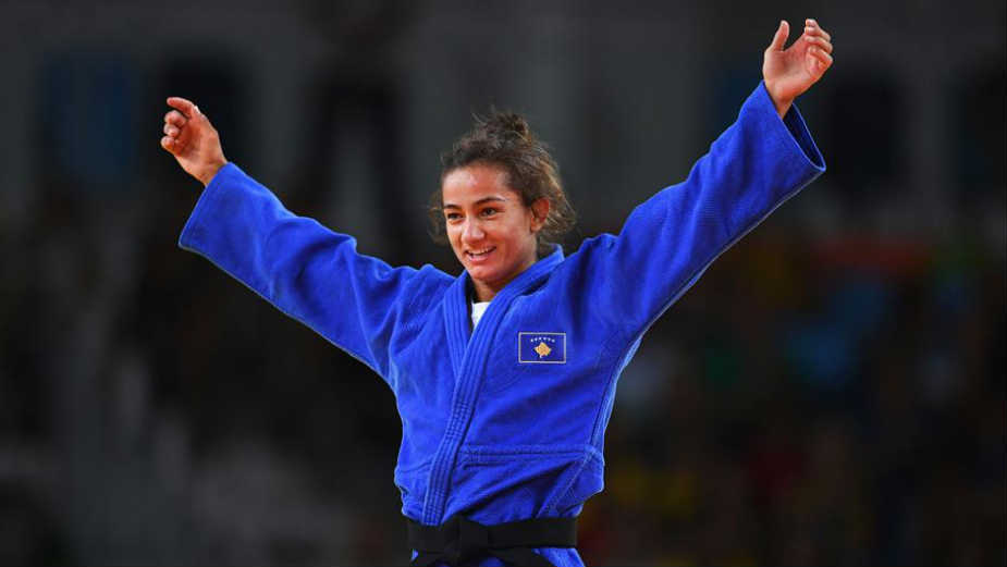 Majlinda Kelmendi osvojila zlato za Kosovo 1