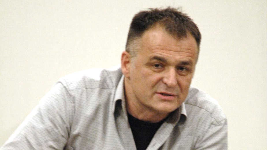 Vlast se ne može održati šundom 1