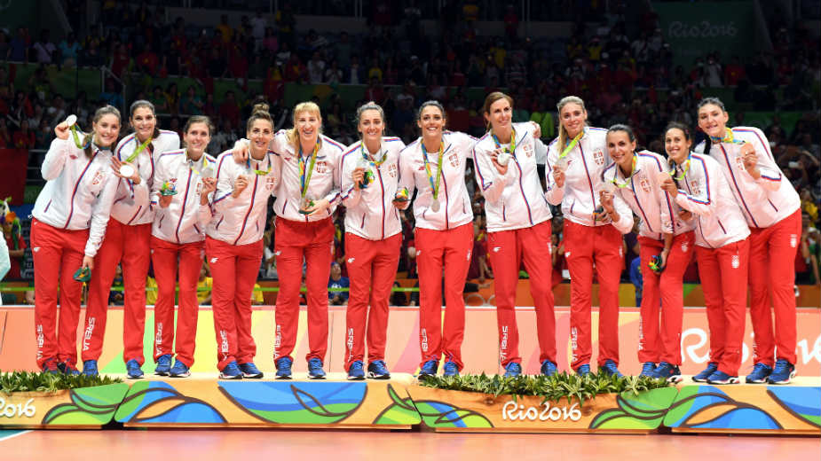 Odbojkašice osvojile srebrnu medalju 1