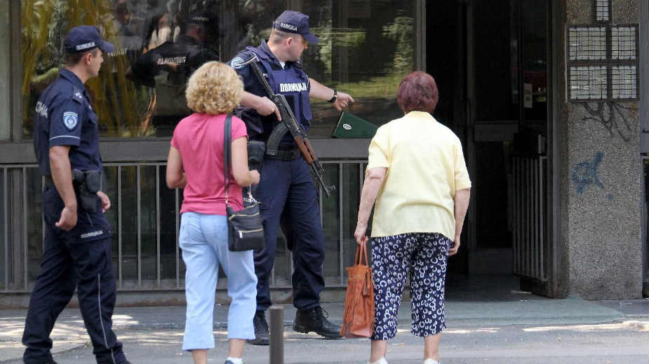 Policija spora, mnogo toga nepoznatog 1