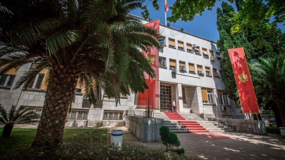 Crnogorska policija neće dozvoliti skup ispred Skupštine, nije prijavljen 1