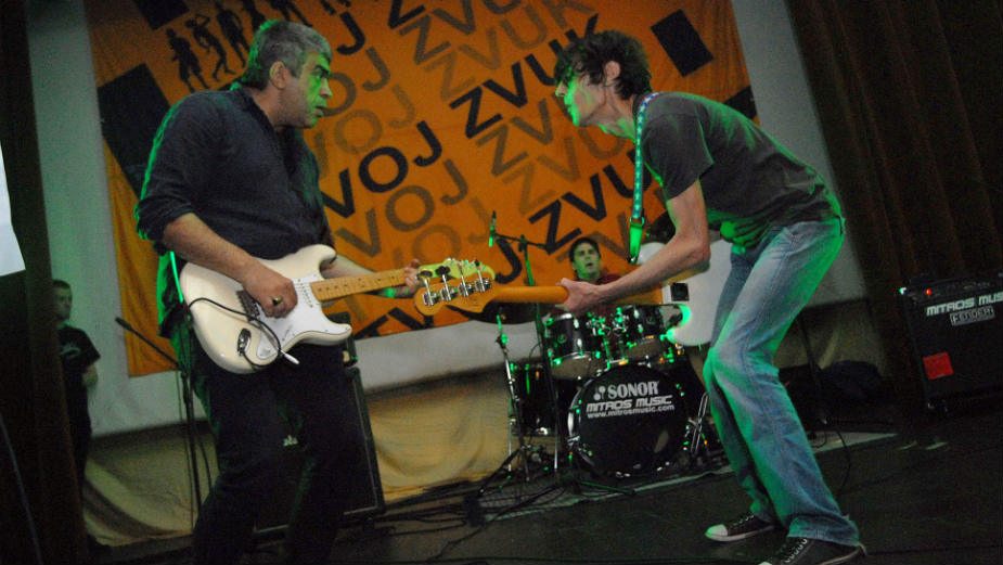 Trese.Lupa.Udara. "trese" u novembru 1