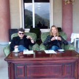 Budimo se i idemo na spavanje okruženi propagandom 5