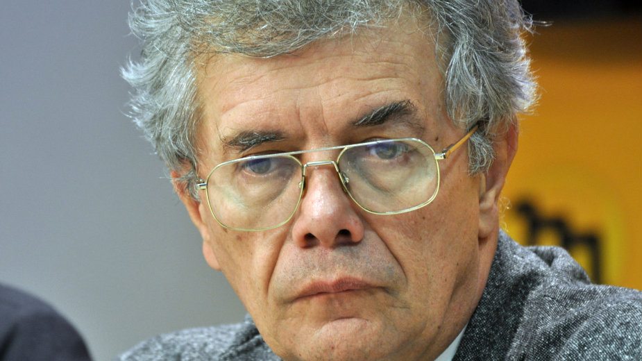 "Stari" postdiplomci tvrde da su prevareni 1