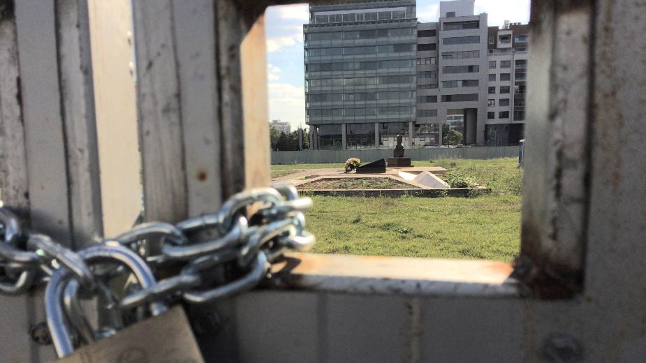 Umesto Konfučija, toalet u prvom planu 1