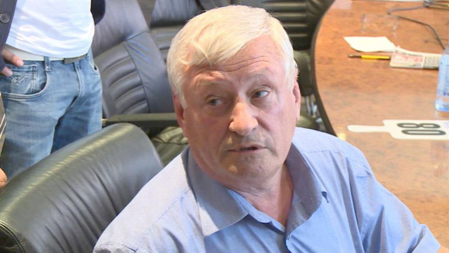 Milosavljević daje 200 evra po godini staža 1