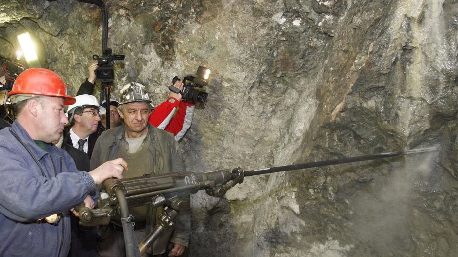 RTB Bor Kinezima, Resavicu dati rudarima 1