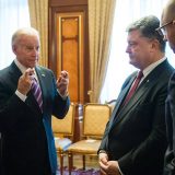 Bajden upozorio Porošenka: EU može ukinuti sankcije Rusiji 1