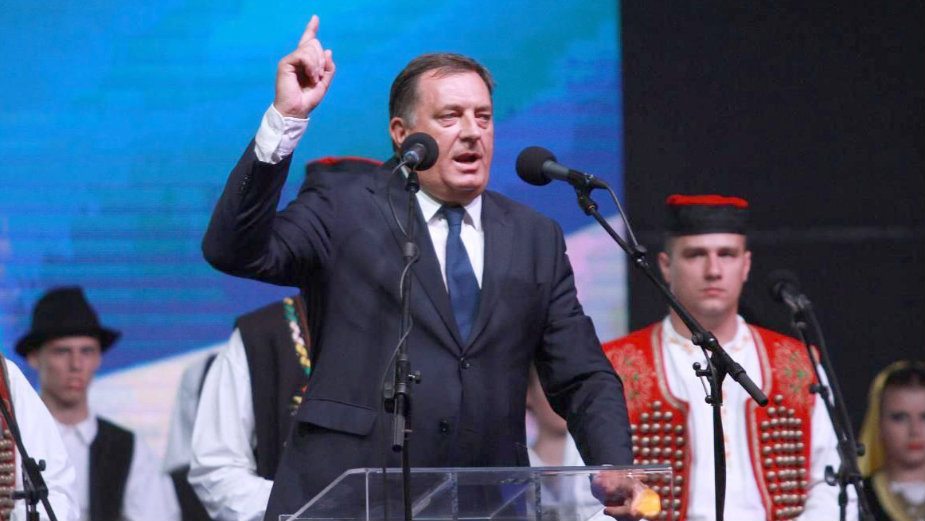 Dodik: Ne odustajemo od referenduma 1