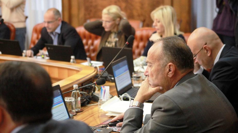 Vlada produžila rok starim studentima 1