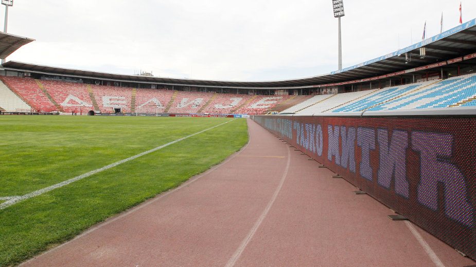 Koliki je dug FK Crvena zvezda? 1