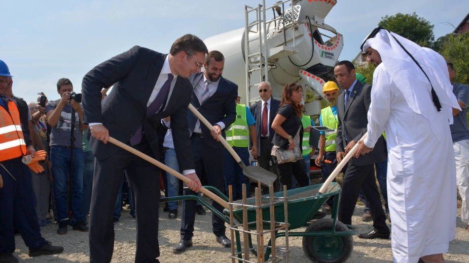 Položen kamen temeljac za fabriku tekstila u Raški 1