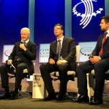 Vučić možda prekida posetu SAD 7