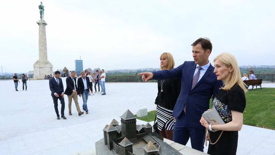 Spomenik „Pobednik” dobio novi plato 1