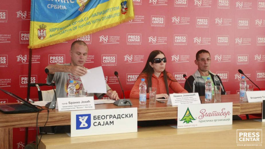 Protest osoba sa invaliditetom 3. oktobra 1