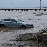 Četvoro mrtvih u poplavama u Grčkoj 8
