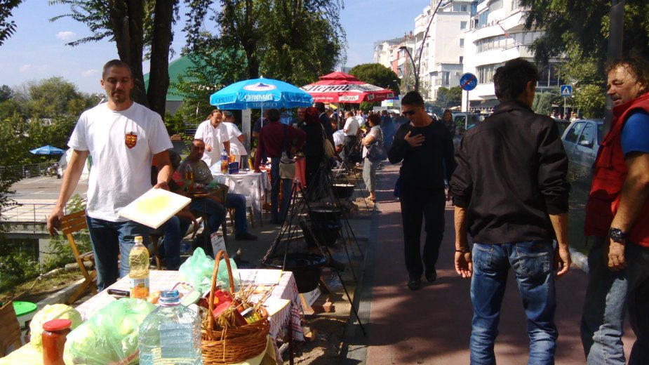 Nišlije skuvale najbolji pasulj kraj Ibra 1