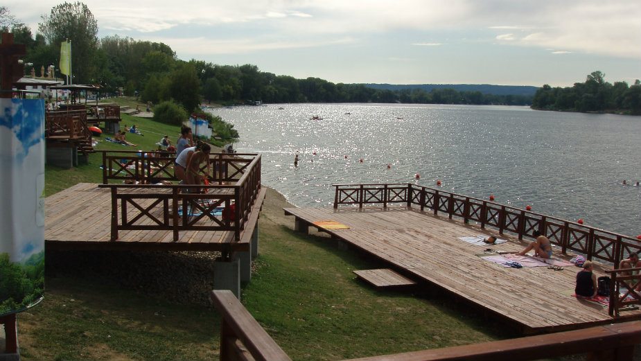 Uhapšeni što su iznajmili pedolinu 1