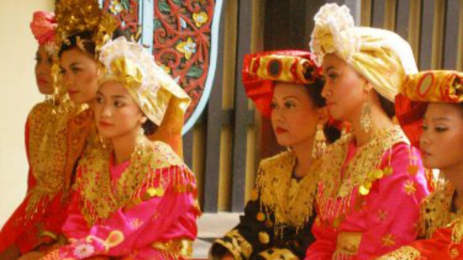 Najveći matrijarhat na svetu 2 Najveći matrijarhat na svetu 2