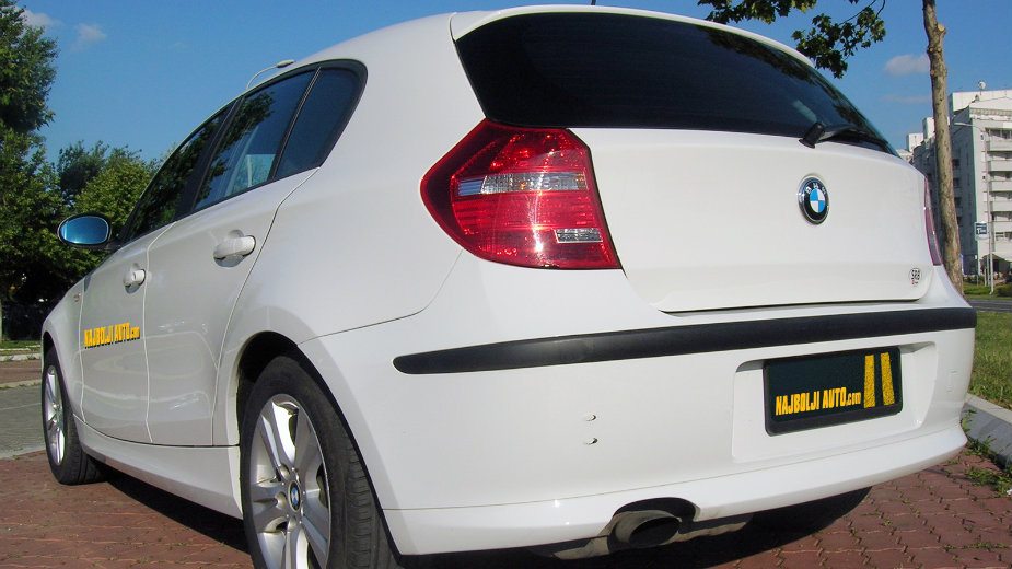 Testirali smo: BMW 116i 5 Testirali smo: BMW 116i 5