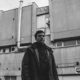 Stavljanje ženskog roda u fabrički pripremljen kalup je horor 6