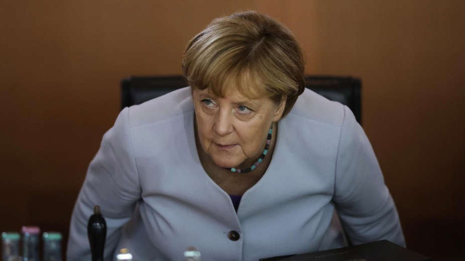 Merkelova traži posao za migrante 1
