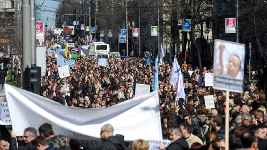Prosvetari odustali od štrajka upozorenja 1