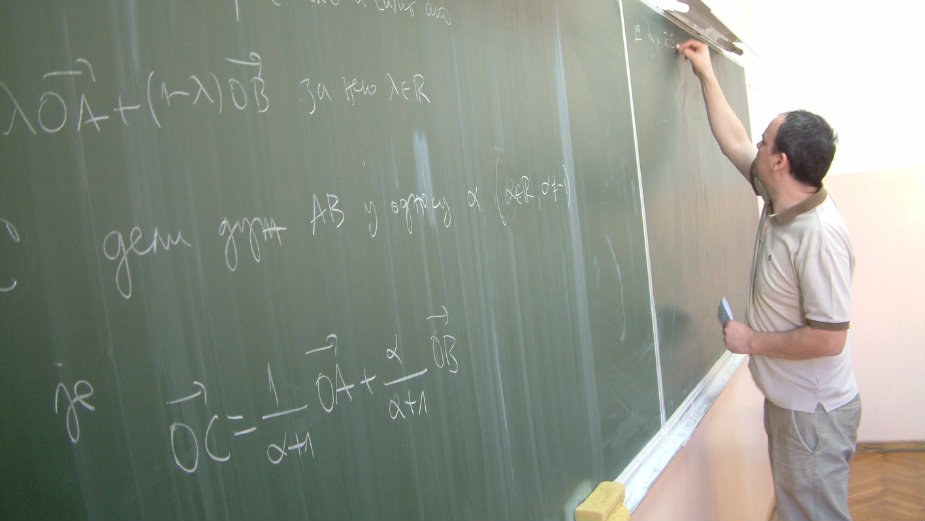 Direktori jači od ministra 1