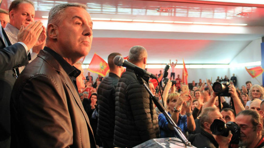 Đukanoviću 41 odsto, obećao brzo vladu 1