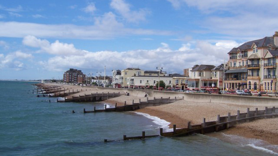 Velika Britanija: Tamo preko puta 1