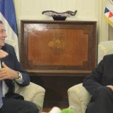 Nikolić čestitao Dodiku na referendumu 11