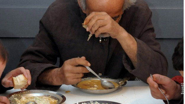 Gužva u narodnoj kuhinji 1