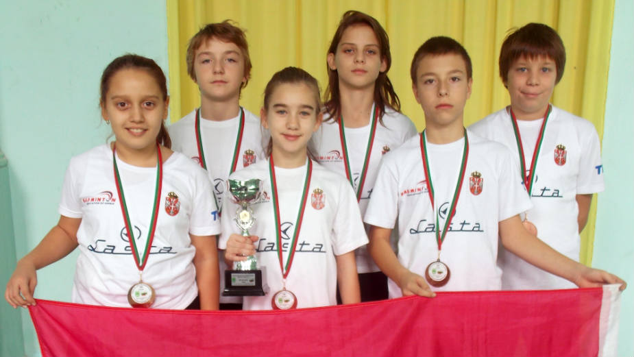 Srebrna medalja za Viktora Petrovića u badmintonu 1