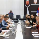 Prava lokalnim samoupravama na kašičicu 7