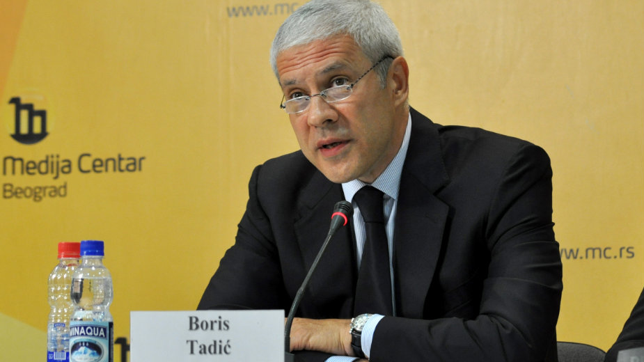 Tadić: Nikolićeve izjave skupe predstave za javnost 1