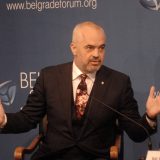 Politika, život i smrt 10