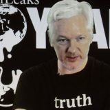 Ekvador Asanžu ograničio pristup internetu 14