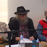 Popularniji kod čitalaca, nego kod kritičara 12