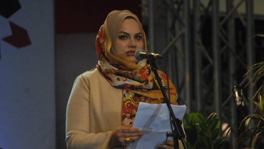 Narges Abjar: Sutra je kasno za čitanje 1