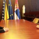 Vučić se sastao sa Ivanićem 14