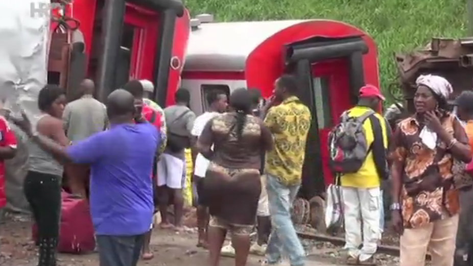 Poginule 53 osobe u nesreći putničkog voza 1