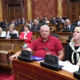 Šešelj: Vučić da sazove Skupštinu o Crnoj Gori 8