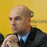 Simić: Rezolucija korak protiv dijaloga 11