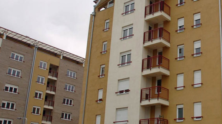 Dodatnih sto miliona dinara za stambeno kreditiranje vojnih lica 1 Dodatnih sto miliona dinara za stambeno kreditiranje vojnih lica 1