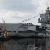 Britanska mornarica prati ruski nosač 15