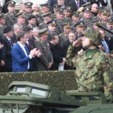 Vojska predstavila novo naoružanje u Novom Sadu 3