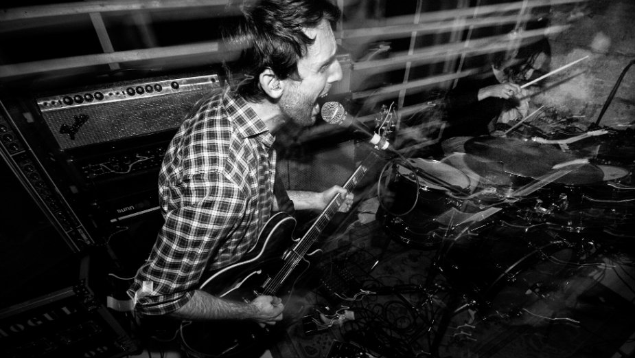 Vvhile, Mnjenje i Cryptic Commands u klubu Elektropionir 1